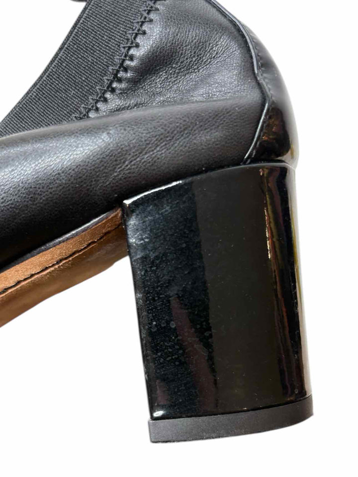 Chanel Elastic Leather Embroidered Size 40.5 Pumps