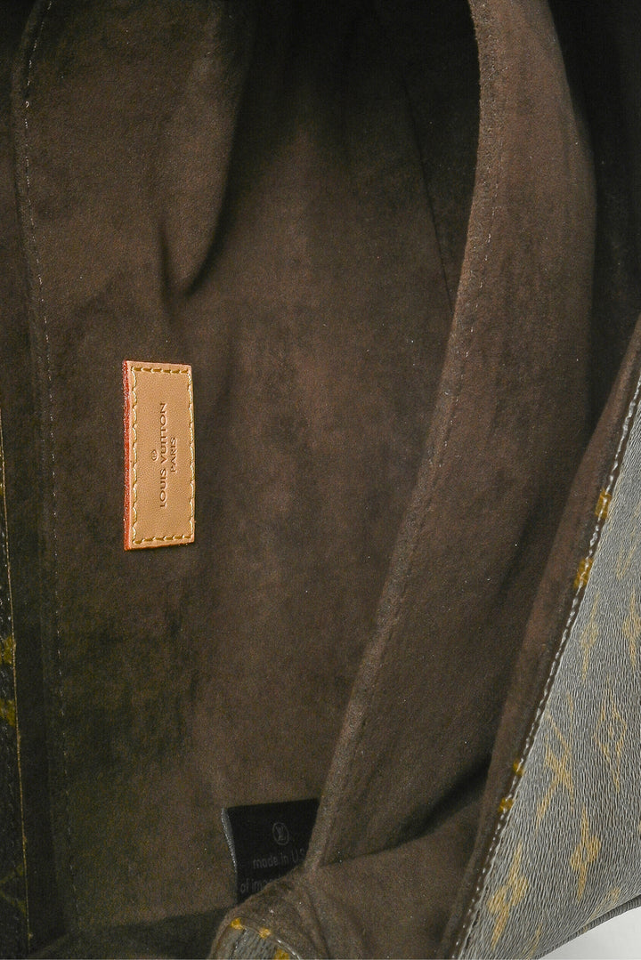 Louis Vuitton Monogram Pochette Metis