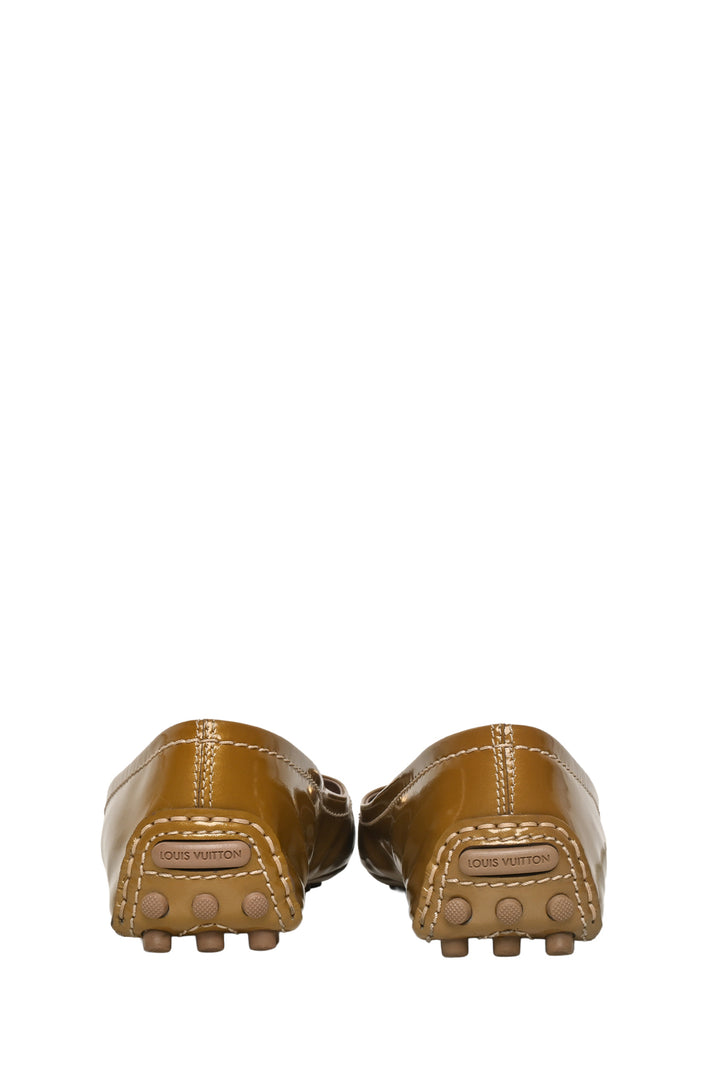 Louis Vuitton Size 37 Patent Leather Oxford Flats