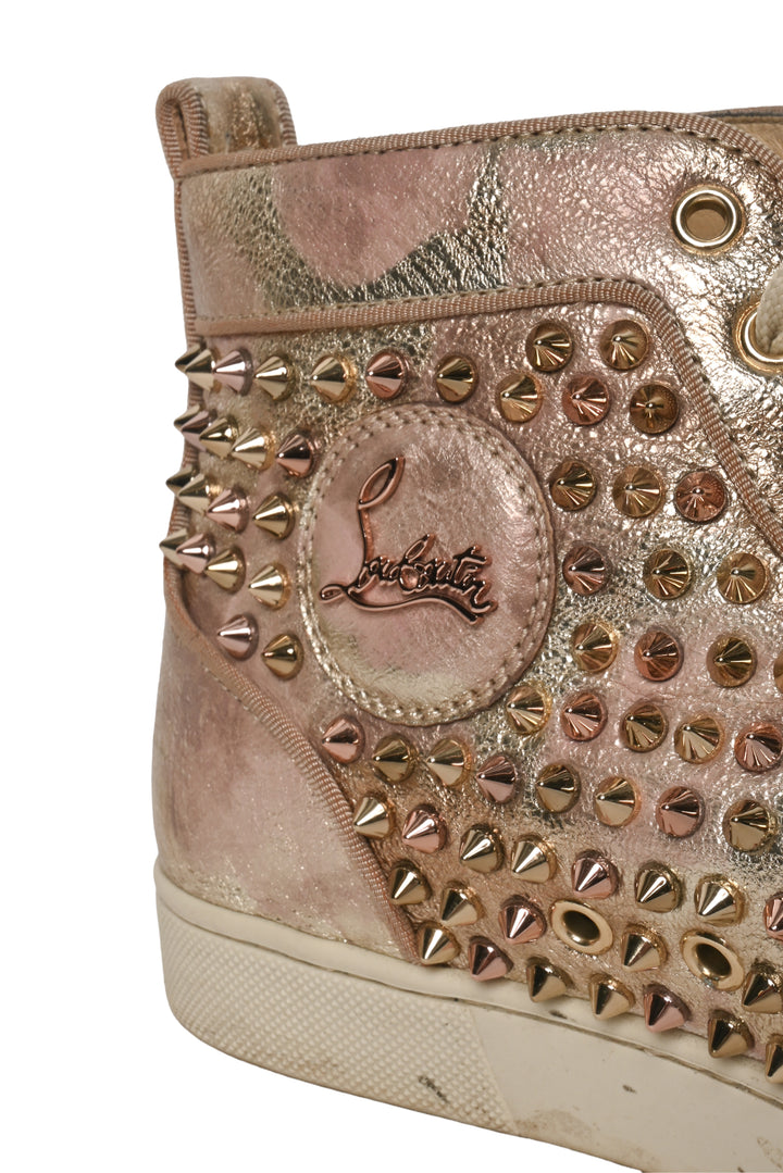 Christian Louboutin Size 38 Sneaker