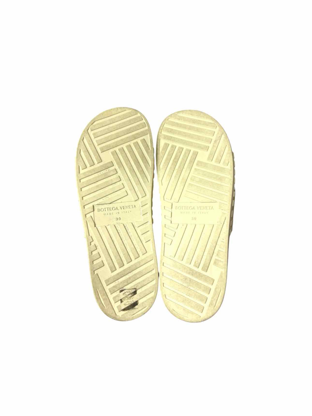 Bottega Veneta Size 39 Rubber Carpet Slider Sandals