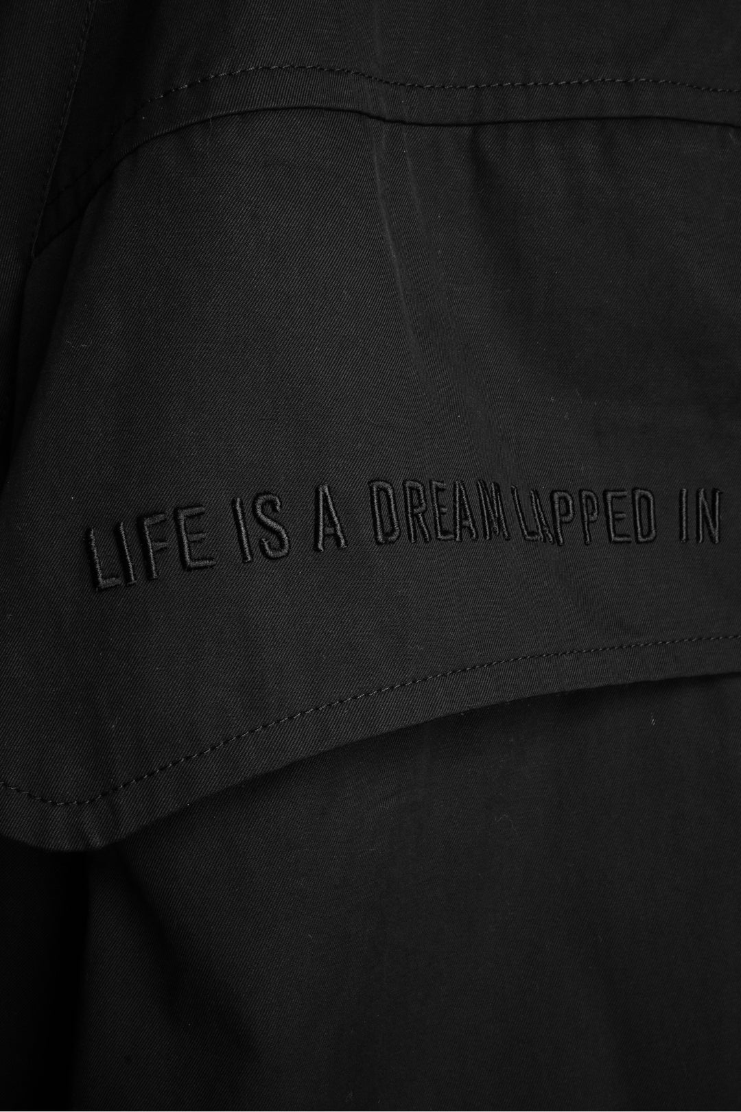 Juun.J Size 48 Men's Embroidered Multi Pocket Coat