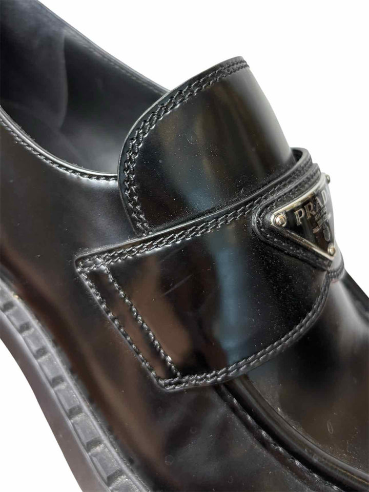 Prada Size 38 Brushed Leather Logo Loafers