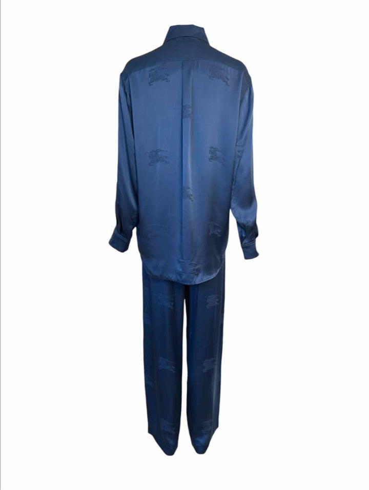 Burberry London Size 4 Logo Silk Suit