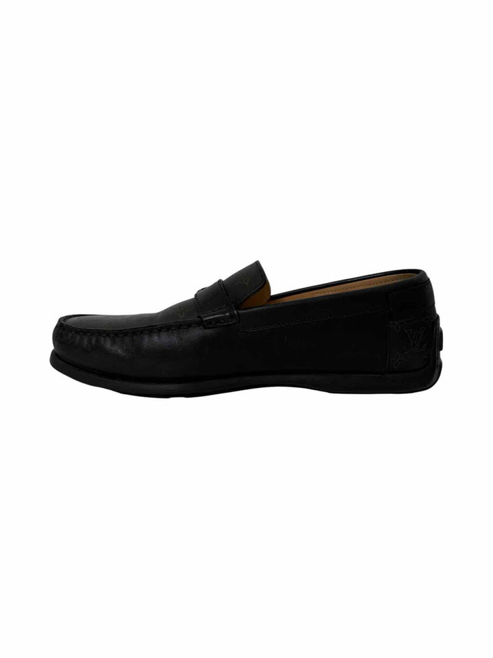 Louis Vuitton Monogram Leather Size 6.5 Loafers