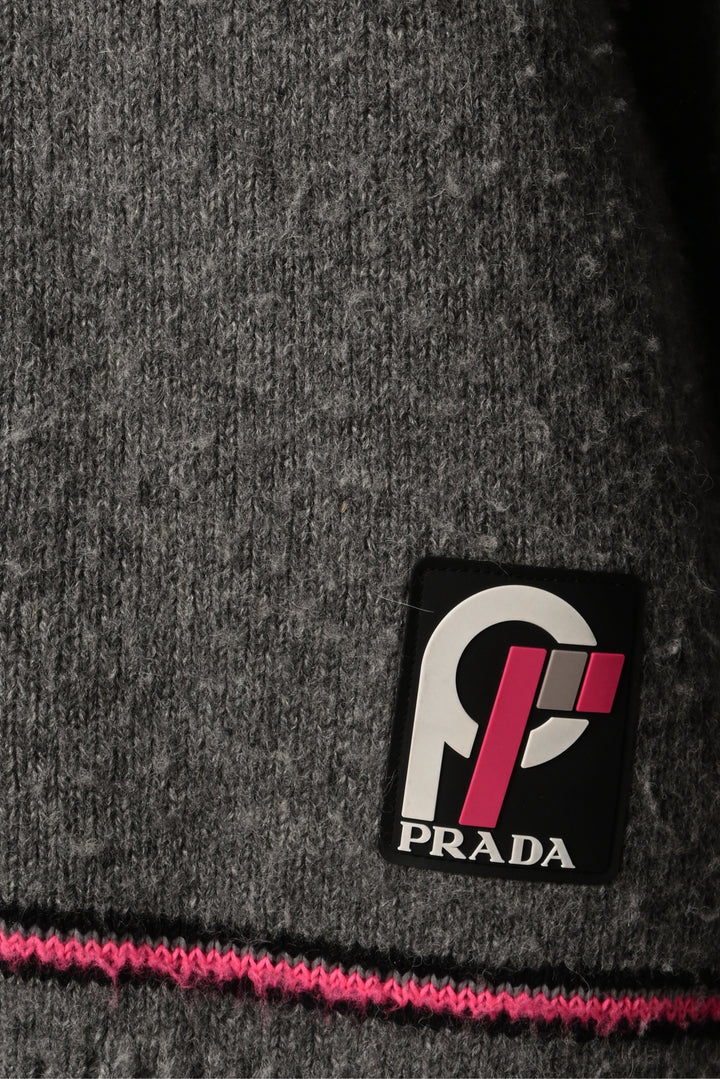 Prada Size 40 2018 Logo Patch Cardigan