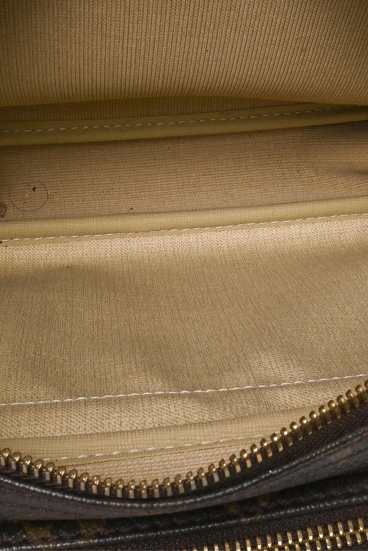 Louis Vuitton 2000 Monogram Reporter PM Crossbody