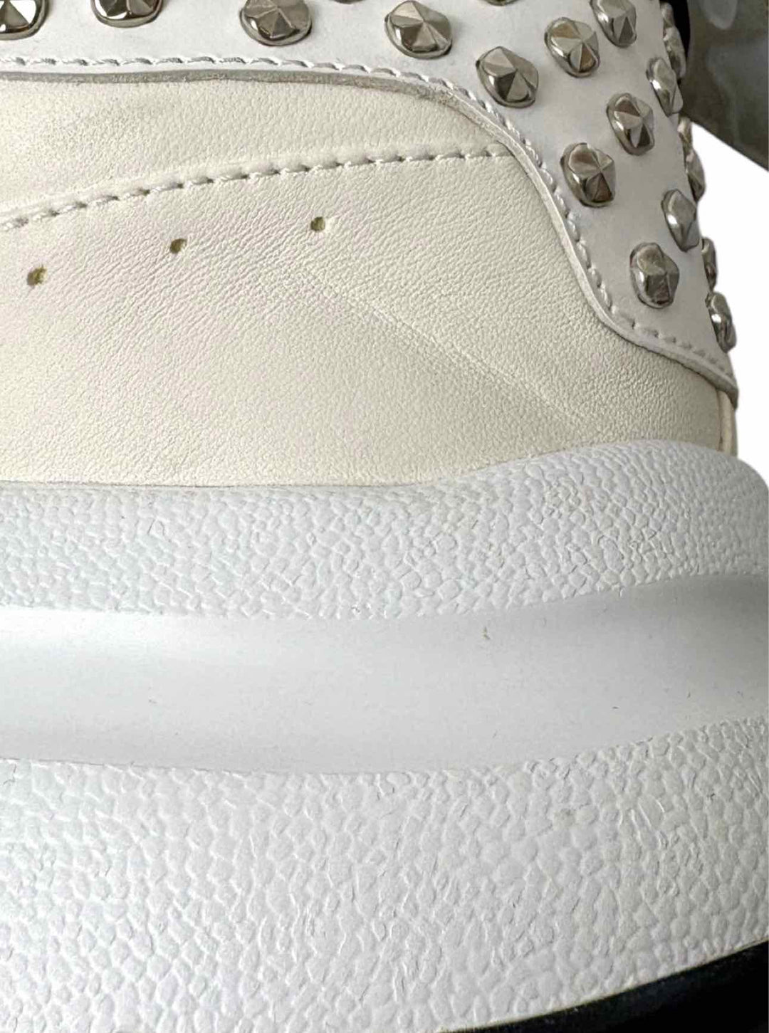 Alexander Mcqueen Size 6.5 Studded Leather Sneaker