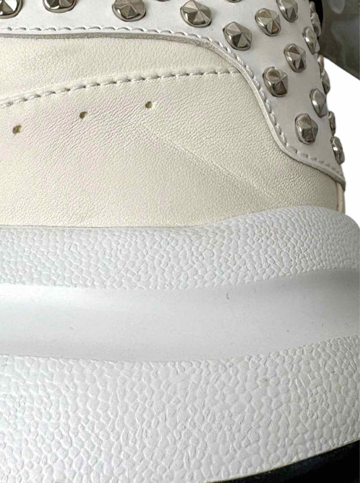 Alexander Mcqueen Size 6.5 Studded Leather Sneaker