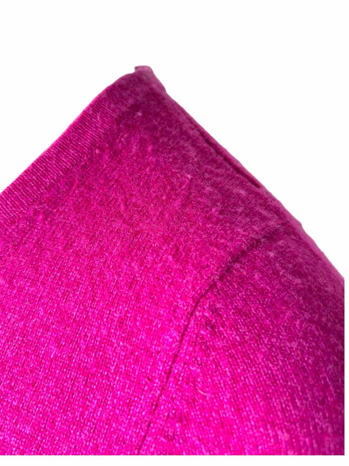 Black Goat Size M Sweater