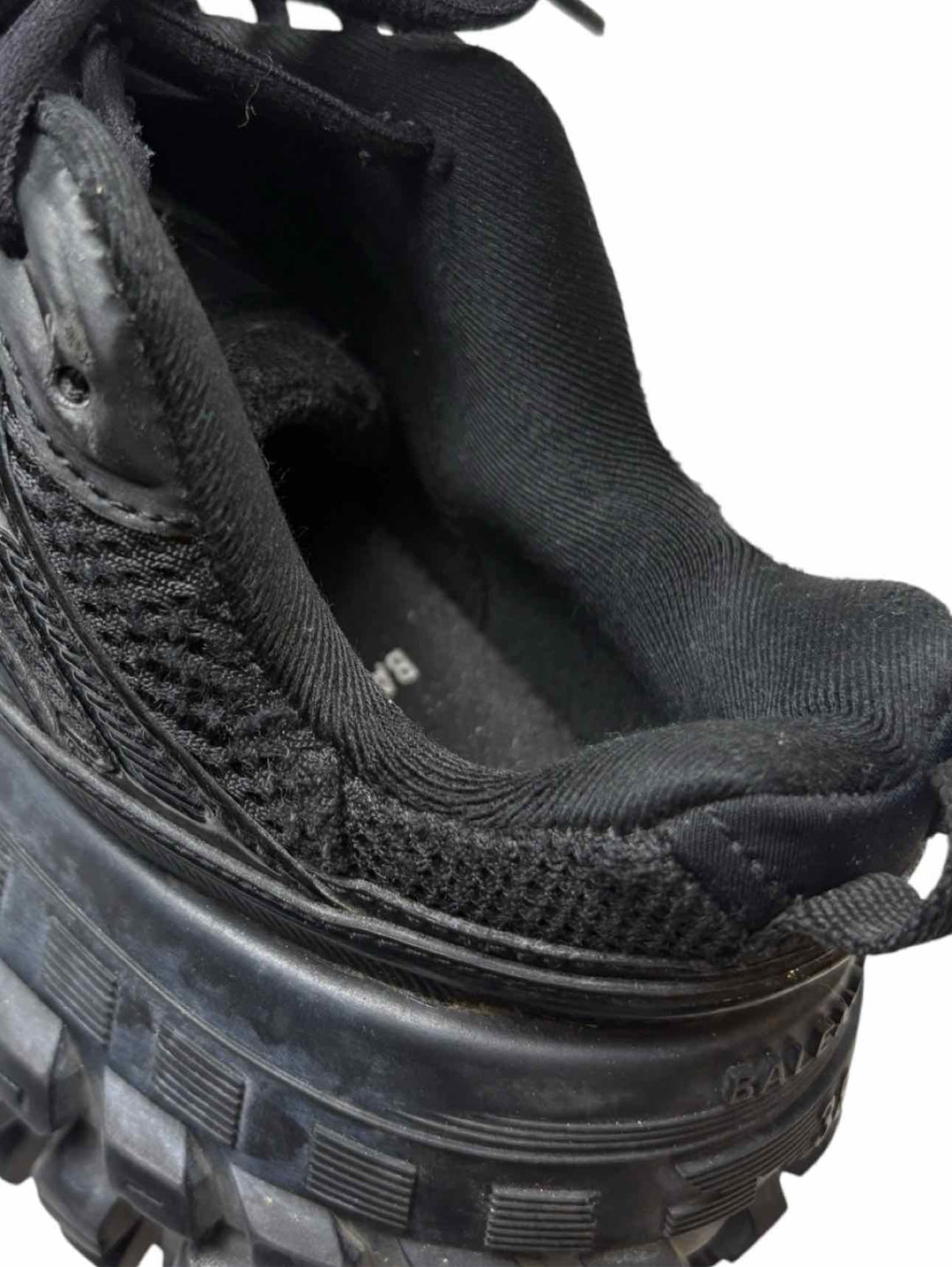 Balenciaga Size 38 Men's Bouncer Mesh & Rubber Sneakers