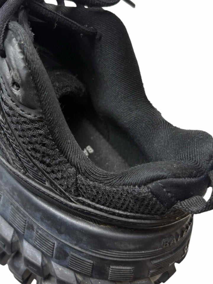 Balenciaga Size 38 Men's Bouncer Mesh & Rubber Sneakers