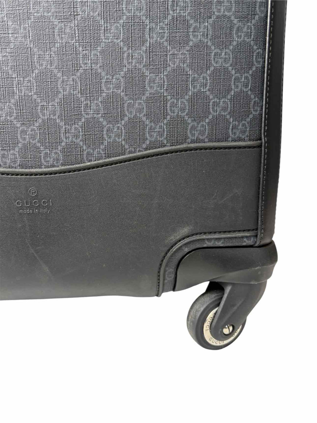 Gucci GG Supreme Carry On Rolling Suitcase Luggage