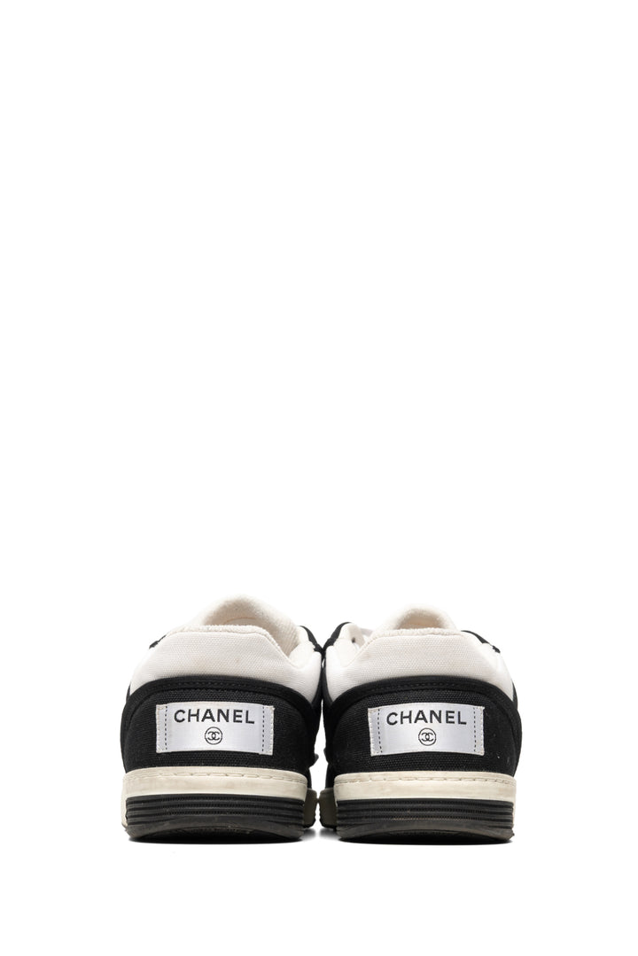 Chanel Size 36 Interlocking CC Fabric Sneaker