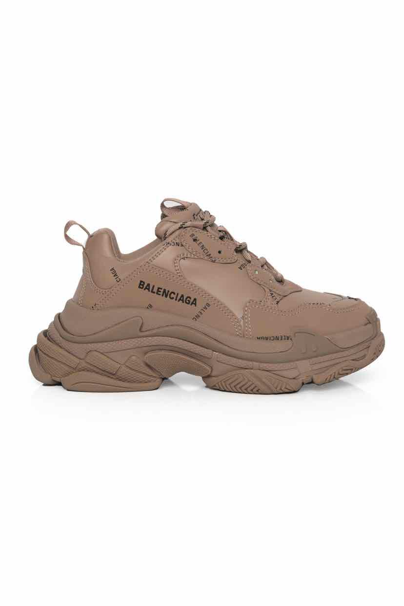 Balenciaga Size 38 Sneaker