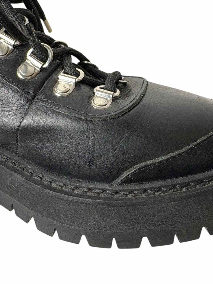 Off-White Leather Hiking Size 38 Ankle Boots