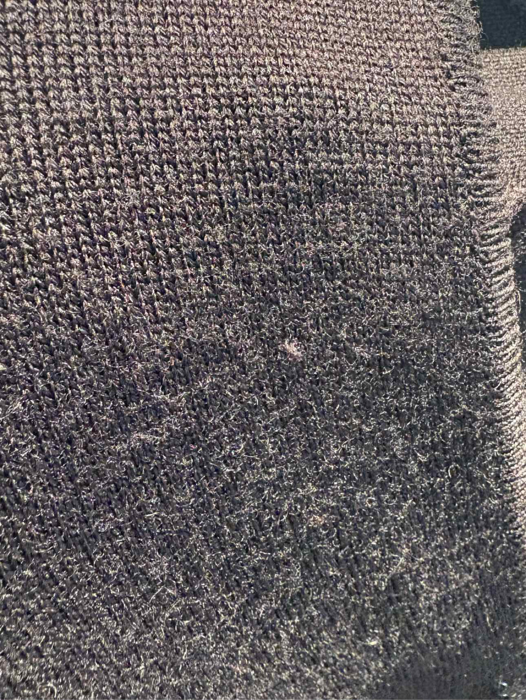 Dolce & Gabbana Size 42 Wool Knit Keyhole Sweater