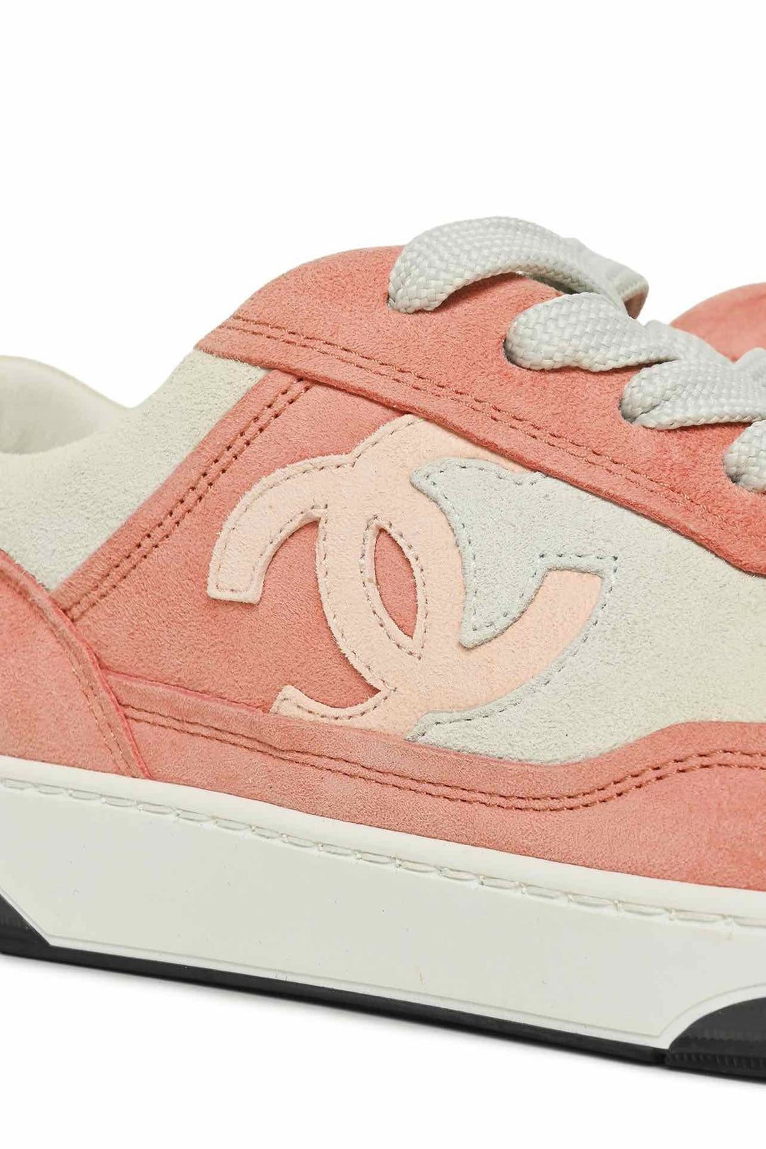 Chanel Size 39 CC Logo Suede Sneaker