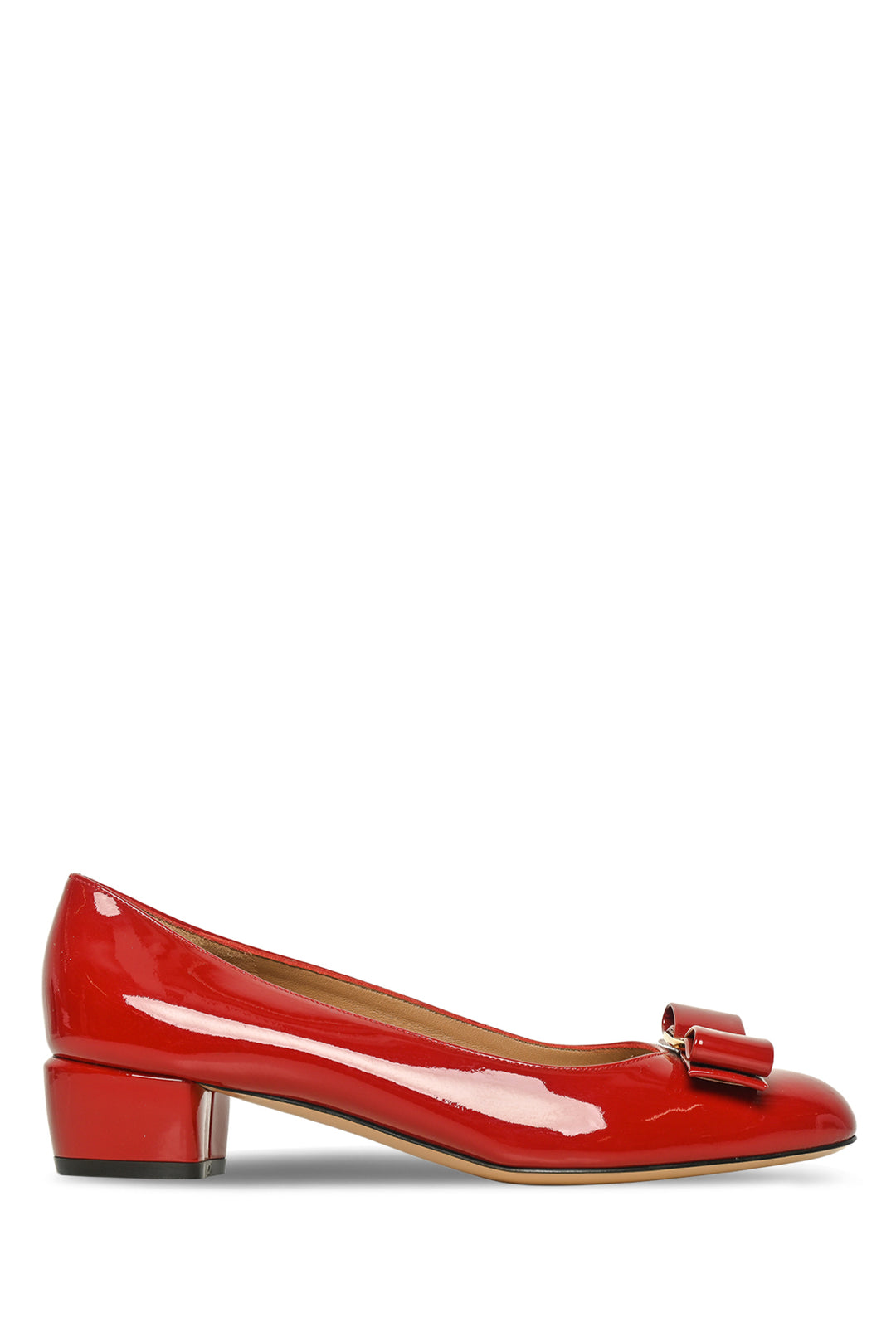 Ferragamo Size 5 Vara Bow Pumps