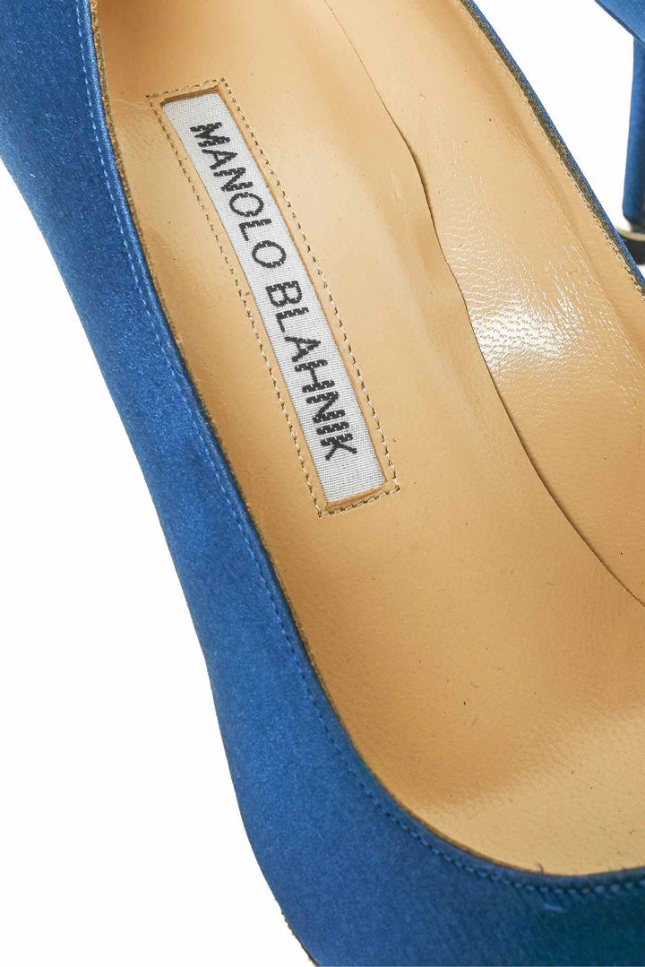 Manolo Blahnik Size 34.5 Hangisi 70 Satin Pumps