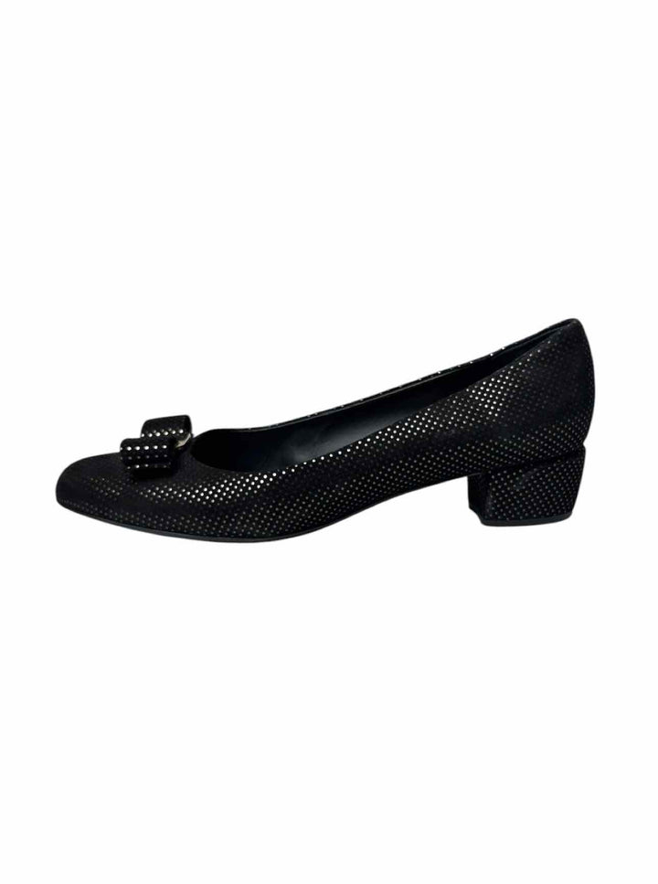 Ferragamo Size 8.5 Vara Bow Metallic Gold Dot Suede Pumps