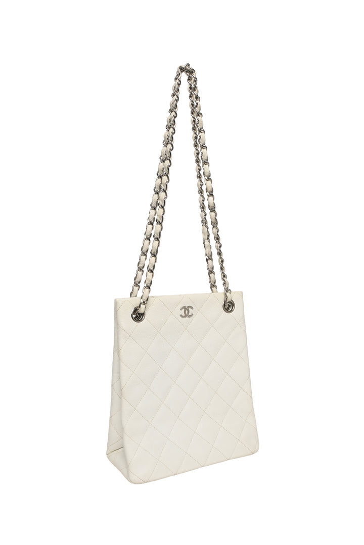 Chanel 2000-2002 Caviar Quilted CC Shoulder Bag