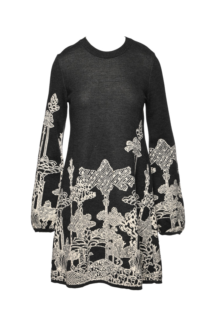 Chloe Size S Pattern Knit Dress