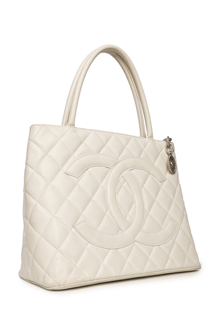 Chanel 2008-2009 Quilted Caviar Medallion Tote