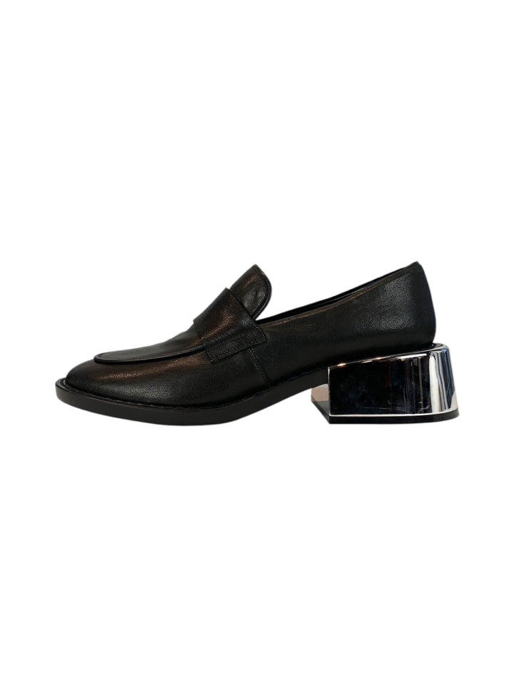 Maison Martin Margiela Size 36.5 Loafers