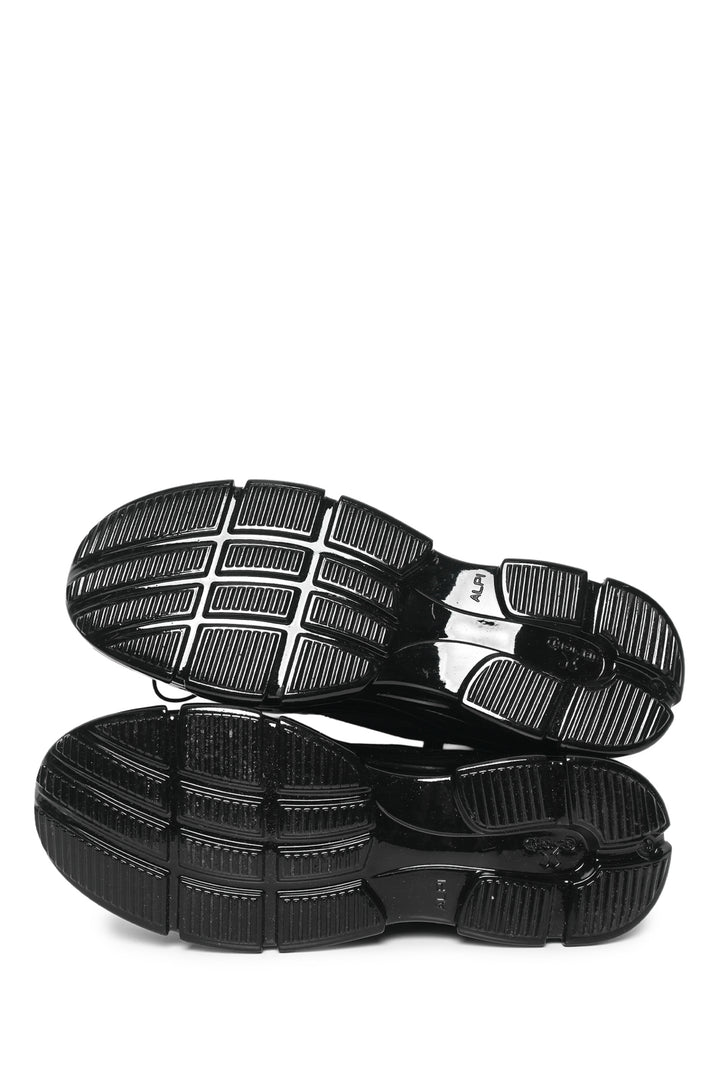 Simone Rocha Size 39 Classic Criss Cross Tracker Ballerina Sneaker