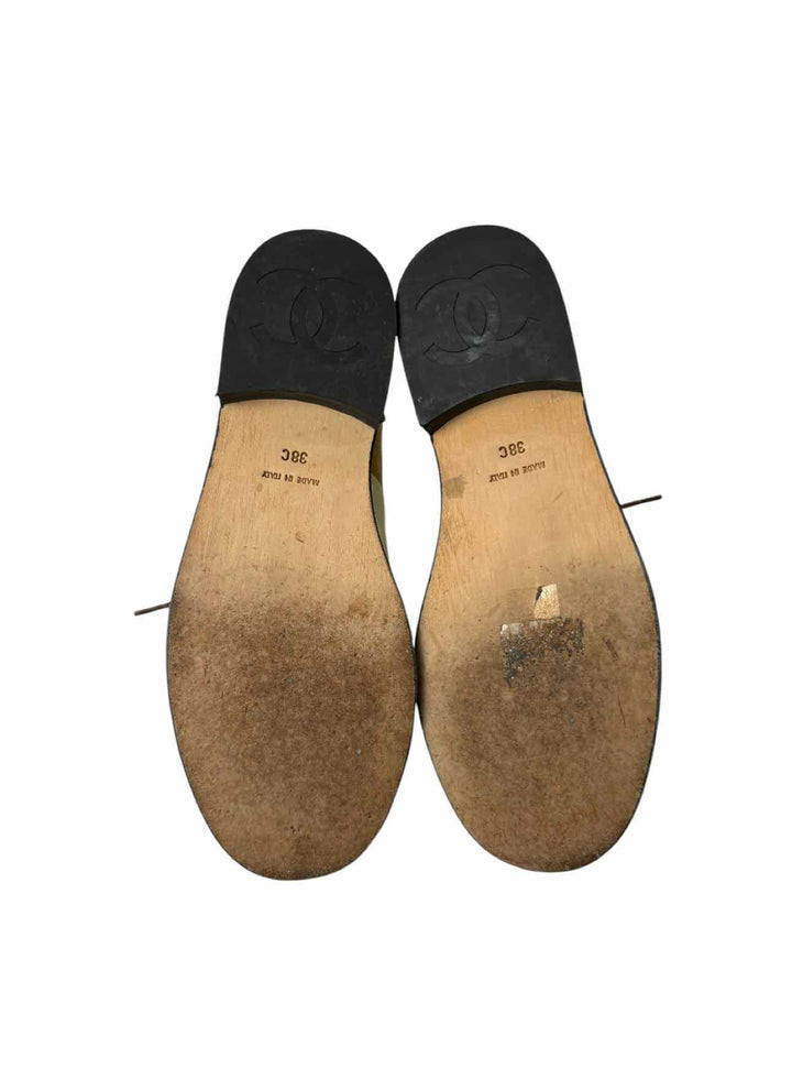 2017 Interlocking CC Chanel Size 38 Flats