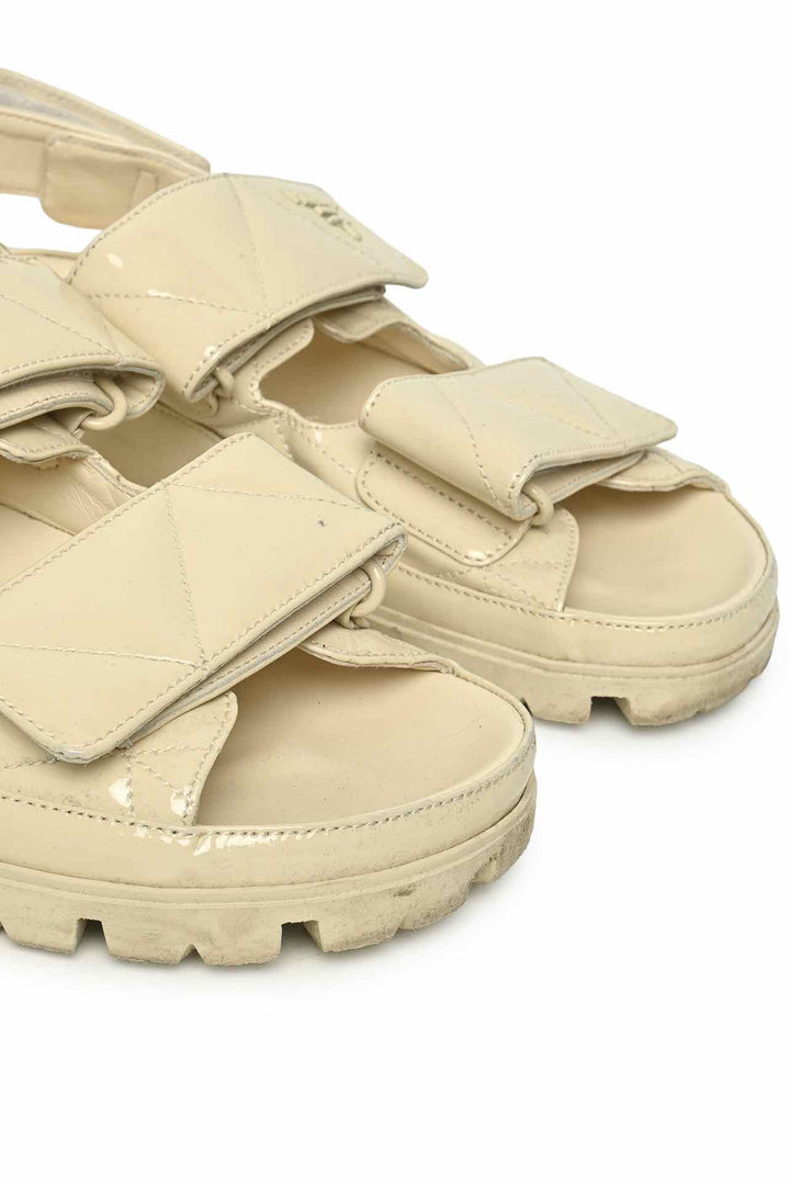 Prada Size 38.5 Quilted Patent Slingback Sport Sandals