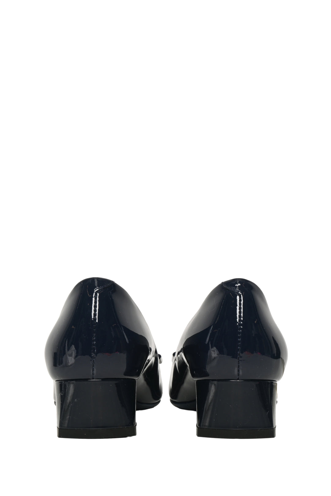 Roger Vivier Size 35 Patent Leather Buckle Block Heel Pumps