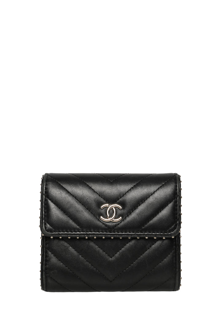 Chanel 2018-2019 Stud Compact Wallet