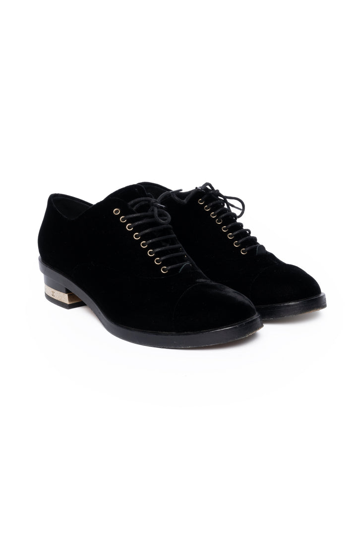 Chanel Velvet Lace Up Size 37 Oxford