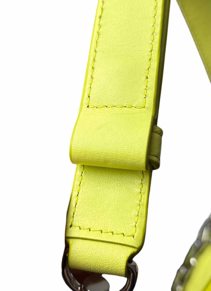 Marc Jacobs The Curve Leather Purse