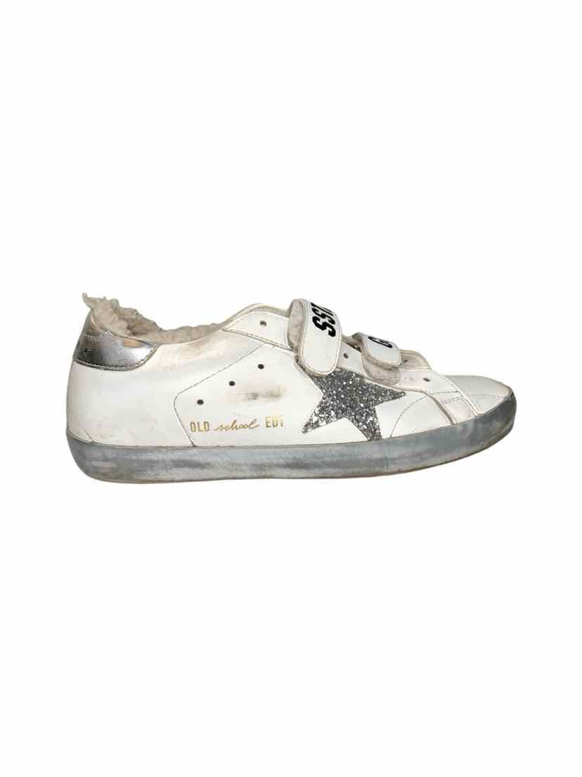 Golden Goose Size 39 Sneaker