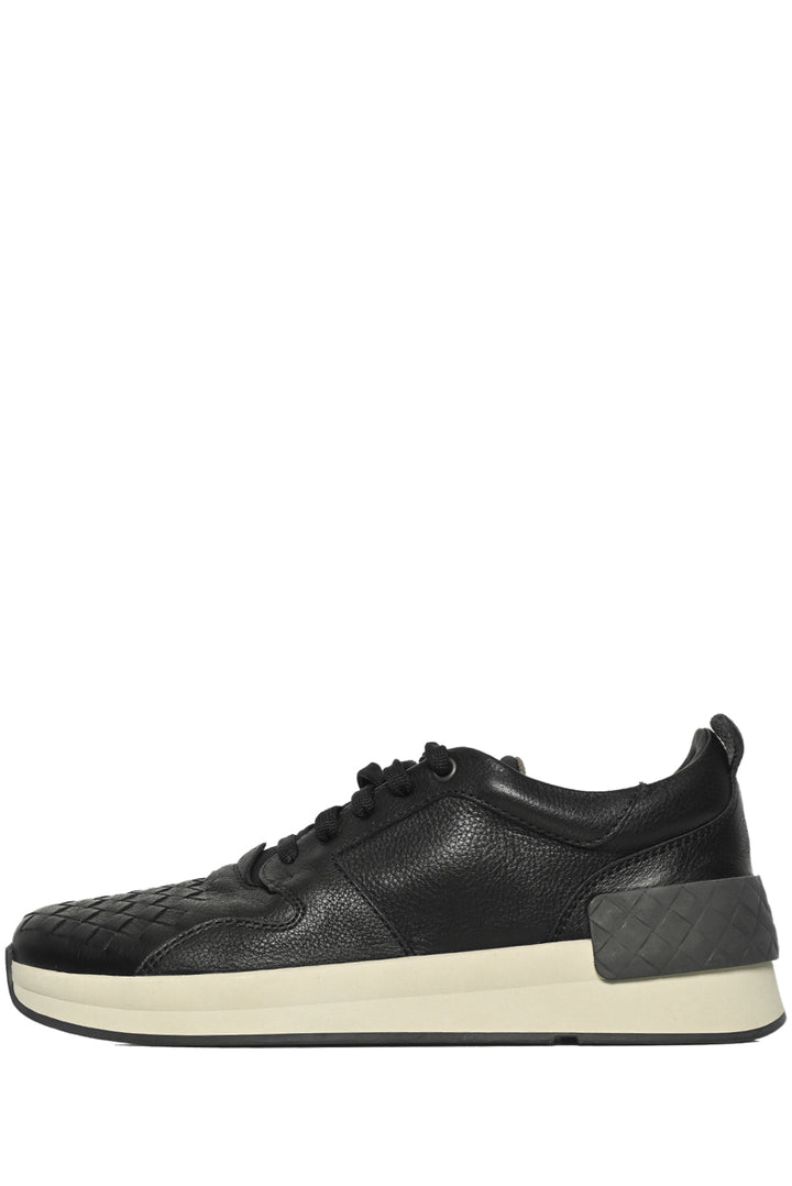 Bottega Veneta Size 39 Woven Leather Sneaker