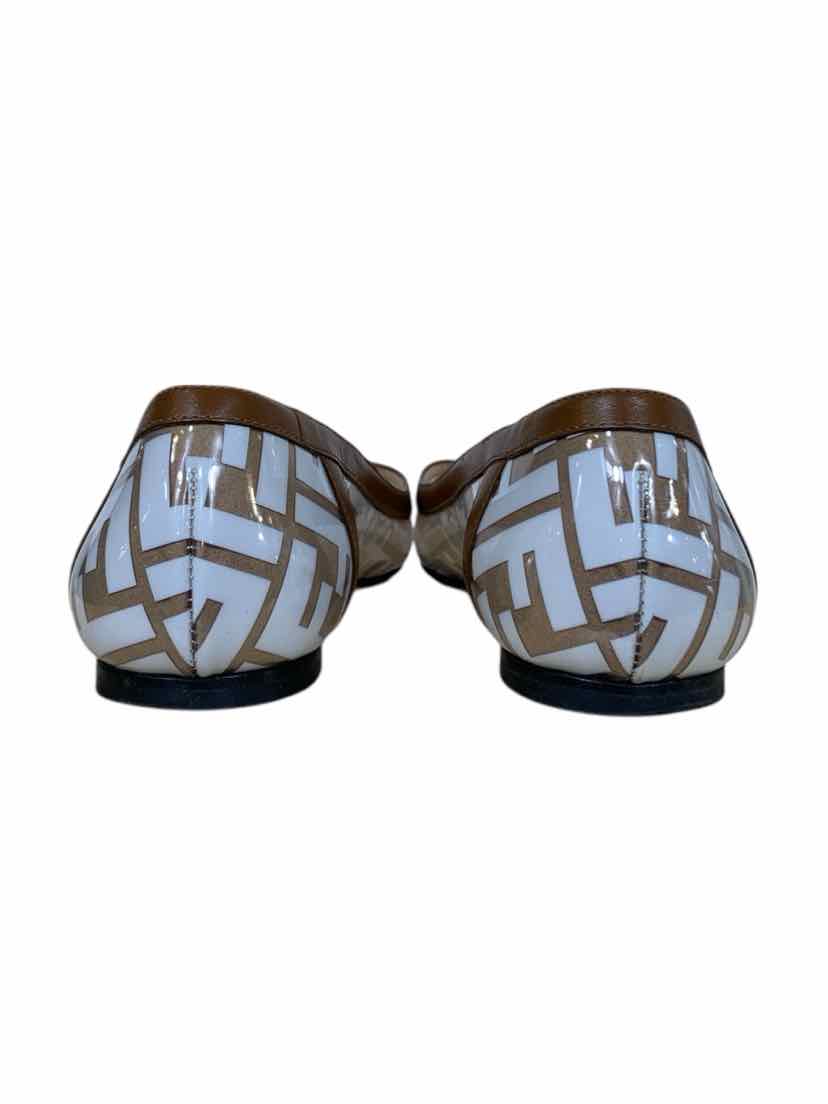 Fendi Size 38.5 Flats