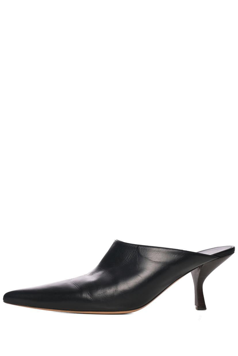 The Row Size 40 Bourgeoise Pointed-Toe Leather Mules