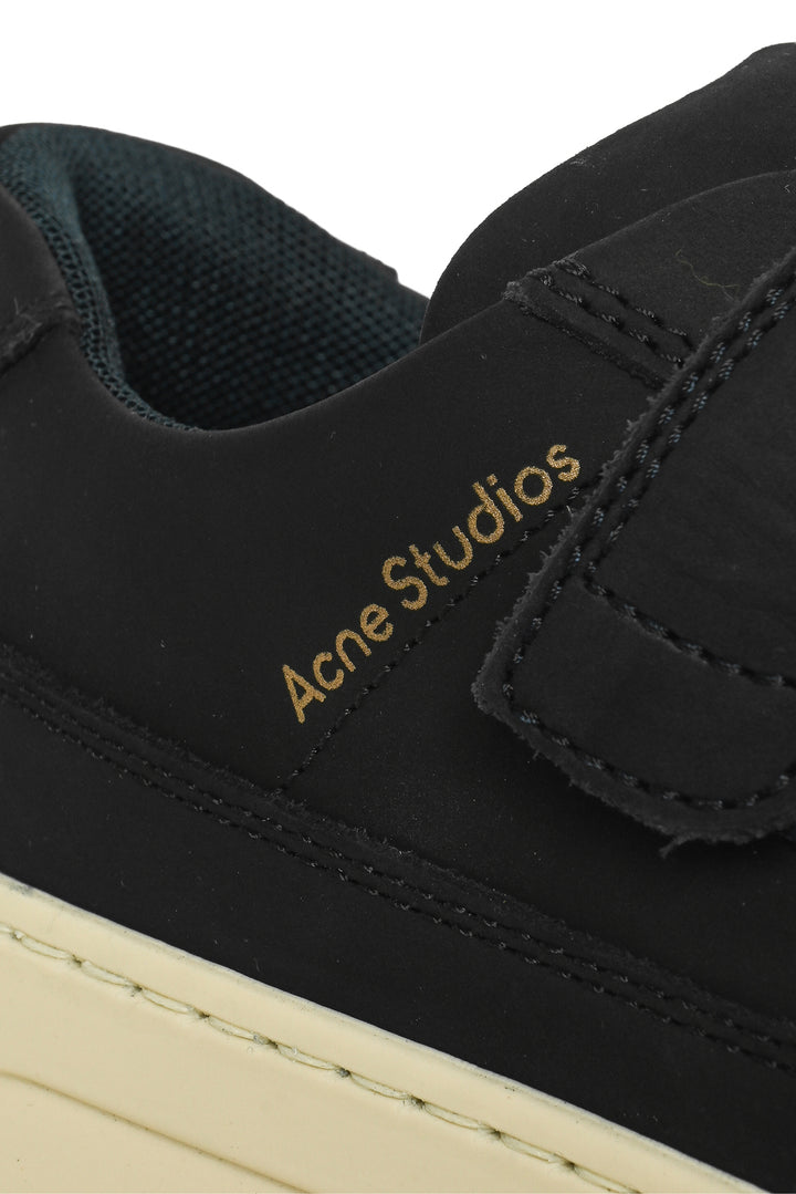 Acne Studios Size 39 Sneaker