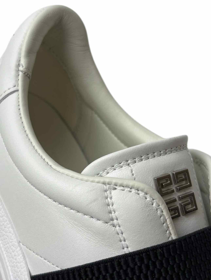 Givenchy Size 36 Leather Logo Detail Sneaker