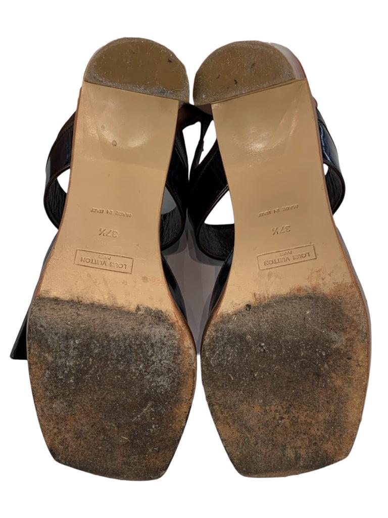 Louis Vuitton Size 37.5 Sandals
