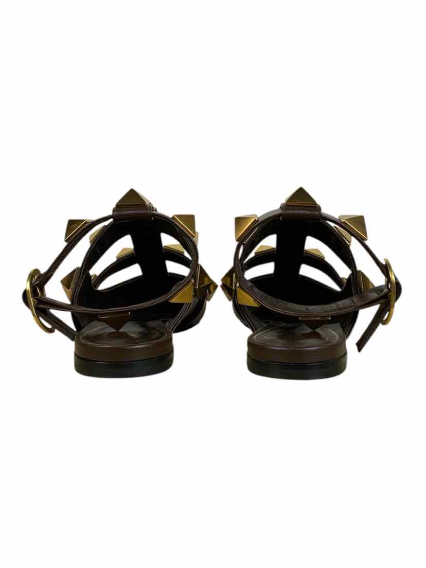 Valentino Size 38.5 Roman Stud Pointed Toe Flats