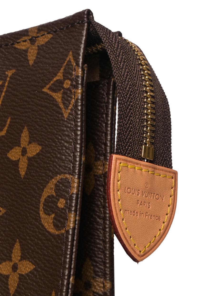 Louis Vuitton 2021 Monogram Poche Toilette