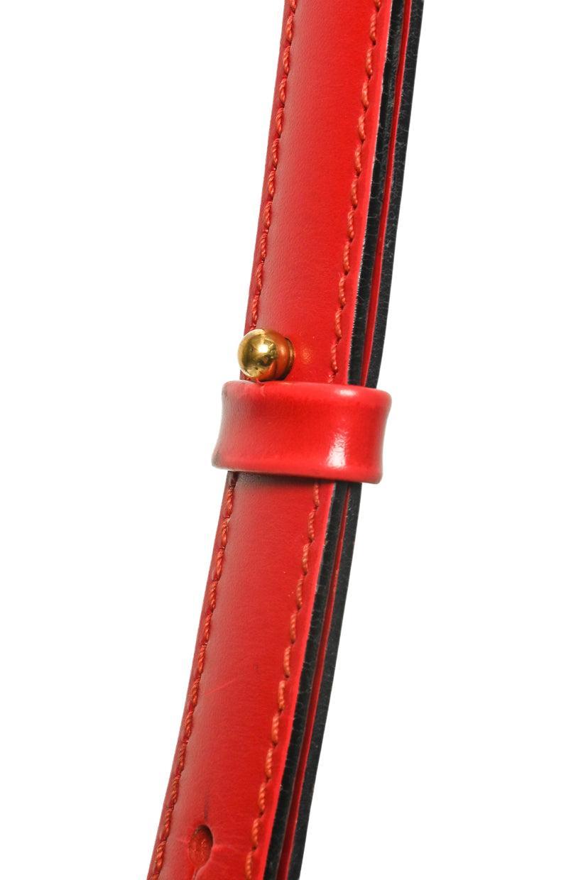 Louis Vuitton Vintage 1994 Epi Leather Cluny Bucket Shoulder Bag