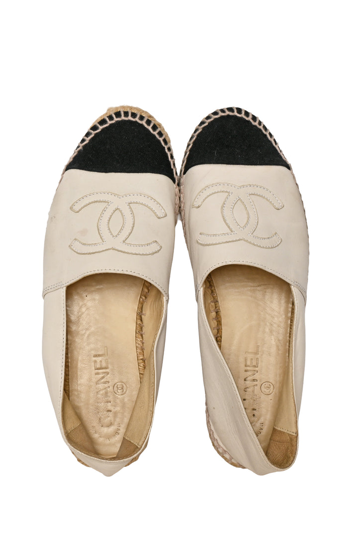 Chanel Size 37 Lambskin CC Espadrilles