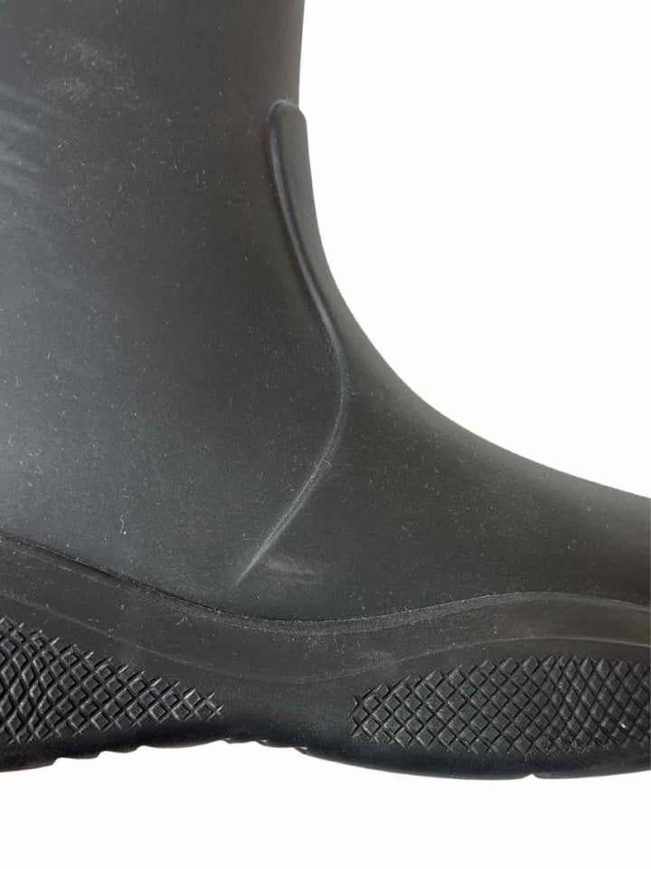 Prada Size 38 Mellow Rubber Ankle Boots