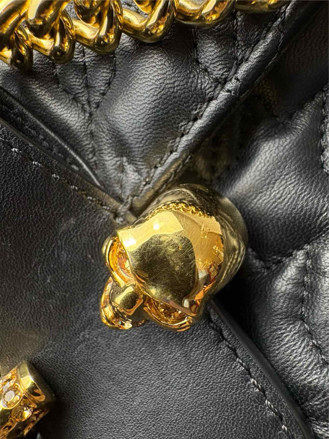 Alexander Mcqueen Quilted Leather Double Skull Purse