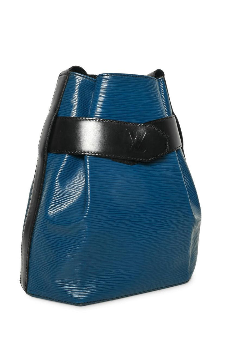 Louis Vuitton Vintage 1992 Epi Leather Sac D'Epaule GM Bucket Shoulder Bag